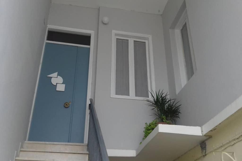 Paris House 1 Διαμέρισμα Πάτρα Εξωτερικό φωτογραφία